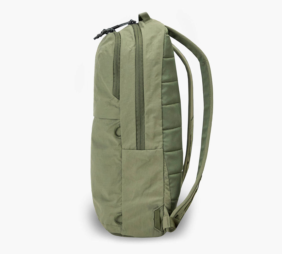 Pakt-Stash-Packable-Backpack-16L#color_cypress