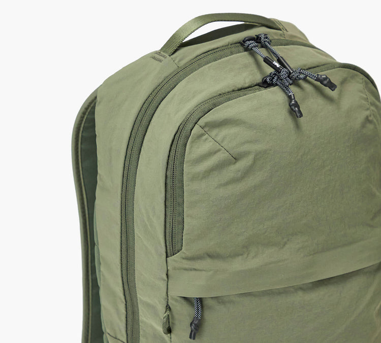 Pakt-Stash-Packable-Backpack-16L#color_cypress