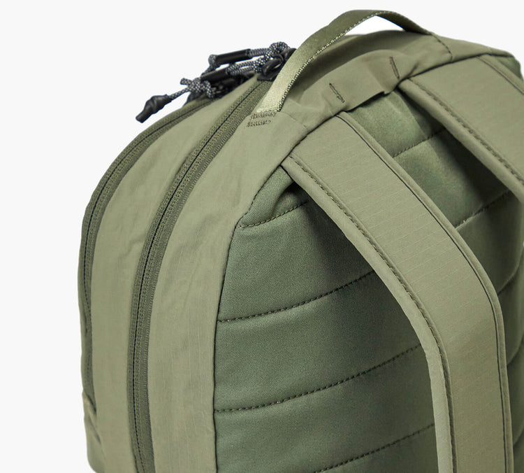 Pakt-Stash-Packable-Backpack-16L#color_cypress
