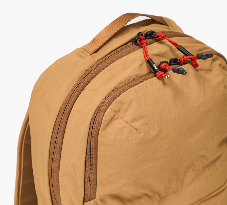 Pakt-Stash-Packable-Backpack-16L#color_mojave