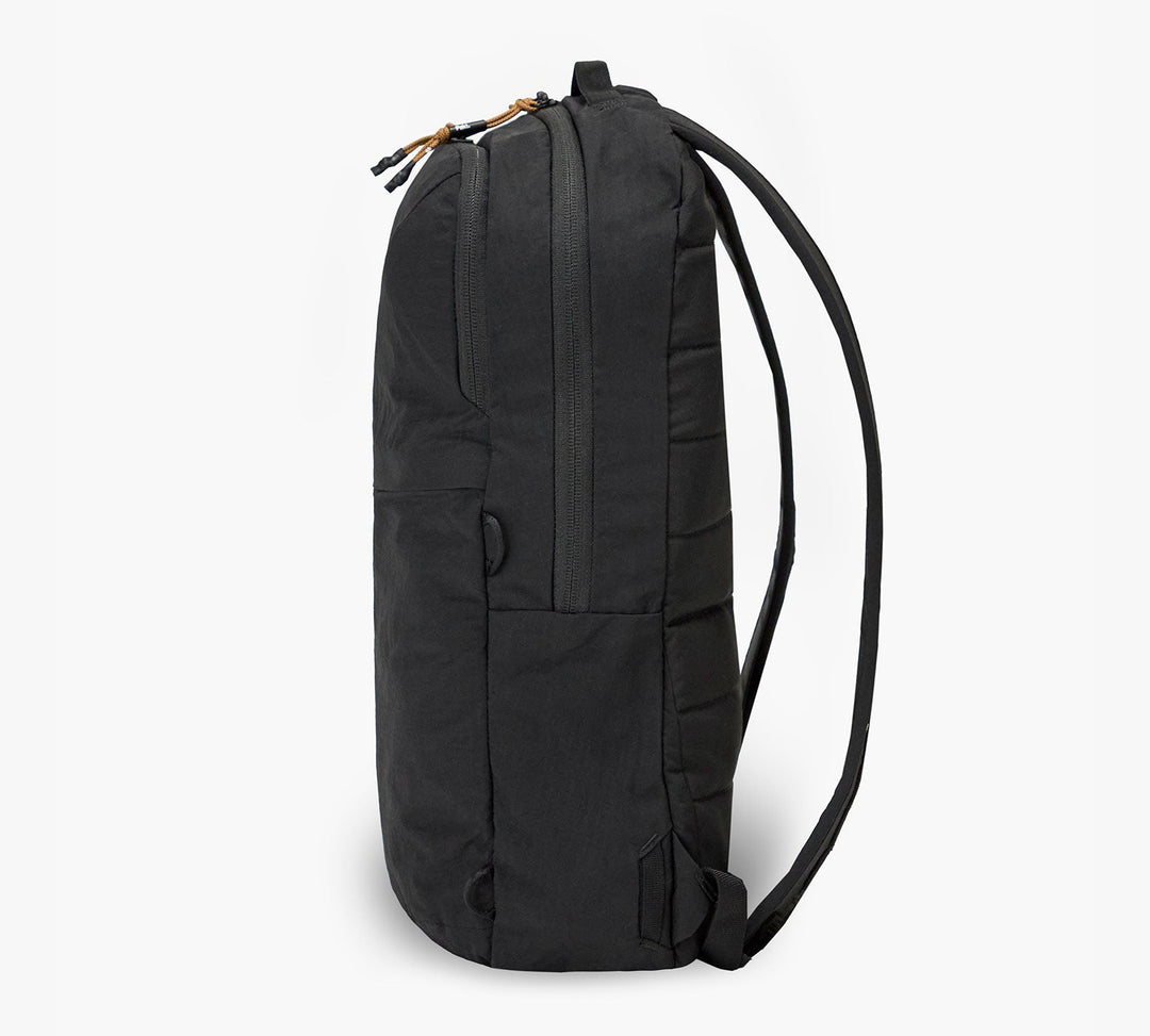 Pakt-Stash-Packable-Backpack-16L#color_black