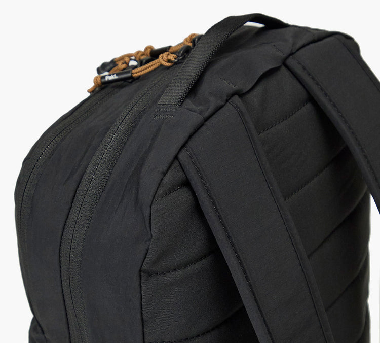 Pakt-Stash-Packable-Backpack-16L#color_black