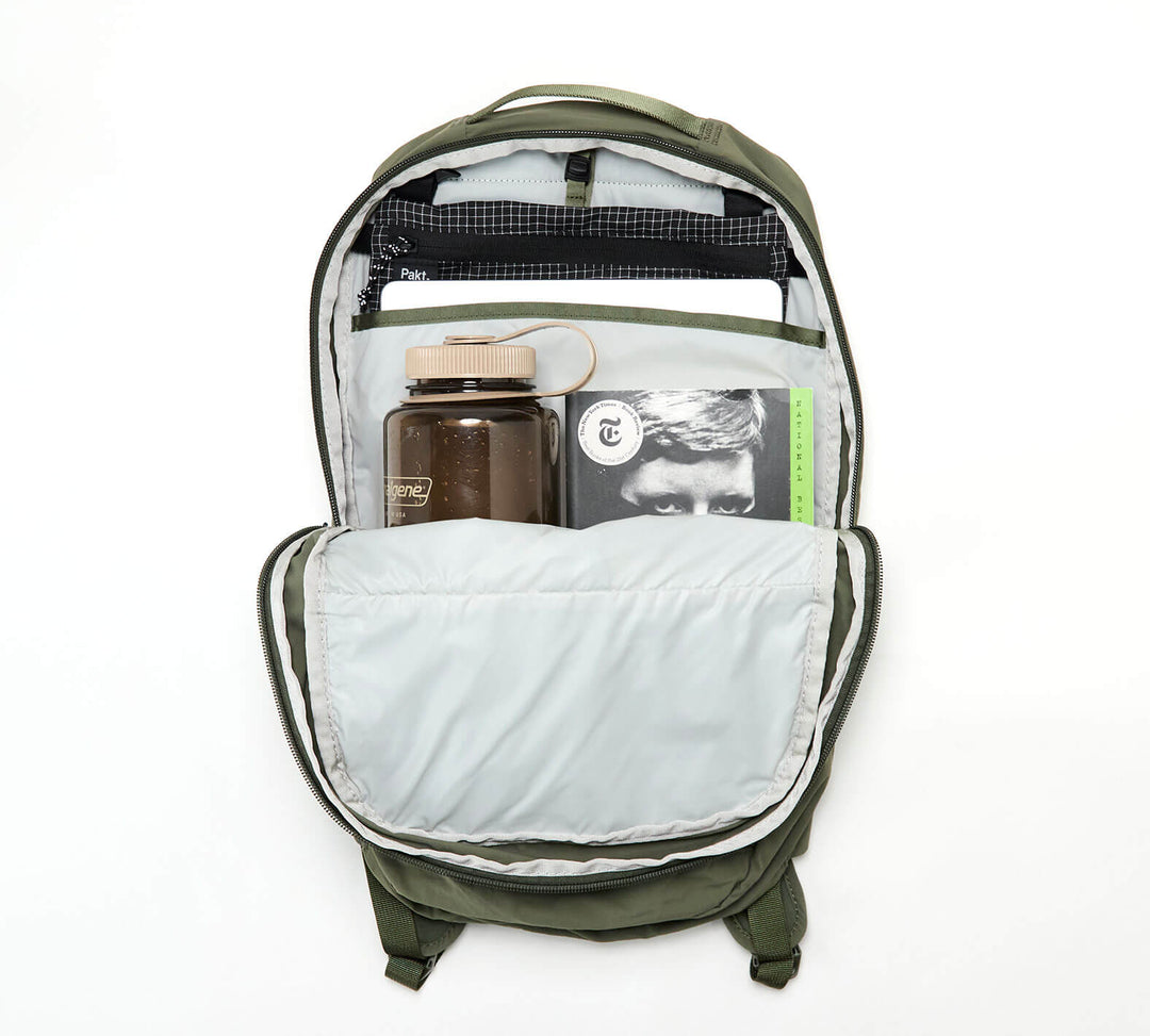 Pakt-Stash-Packable-Backpack-16L#color_cypress